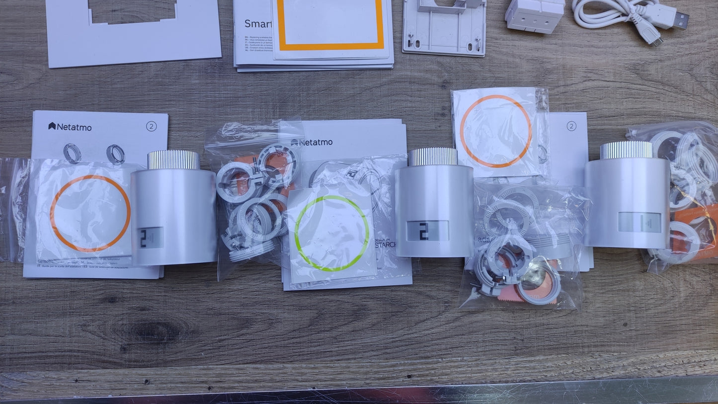Netatmo Pack Smart Thermostat + 3 Thermostatic Heads, Remote Control, I32346