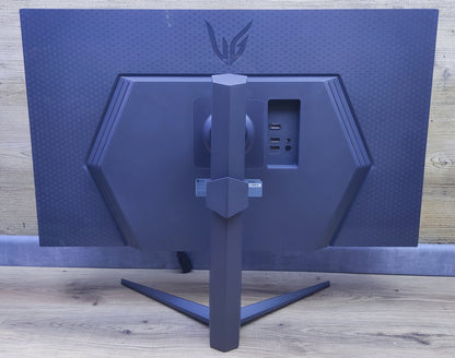 LG UltraGear 32GS75Q-B Monitor 31.5" WQHD 2560x1440 HDR AMD FreeSync 180Hz 1ms