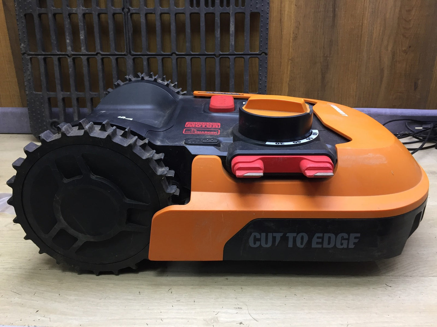 Worx Landroid M WR141E Mähroboter Akkurasenmäher bis 500 qm M500, I33684