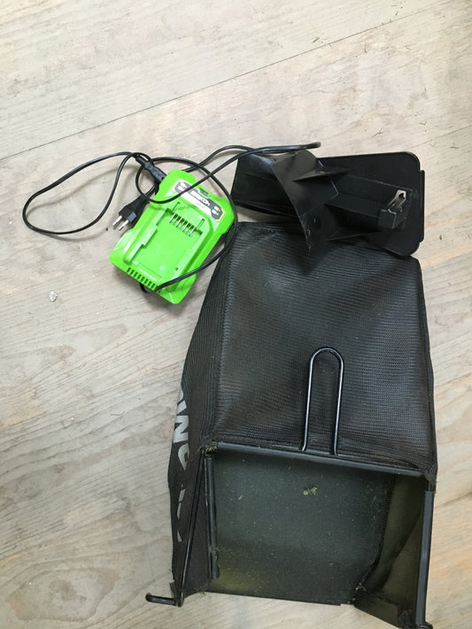 Greenworks 2501907 Akku-Rasenmäher G40LM35 35cm 40V 1x Akku I33135