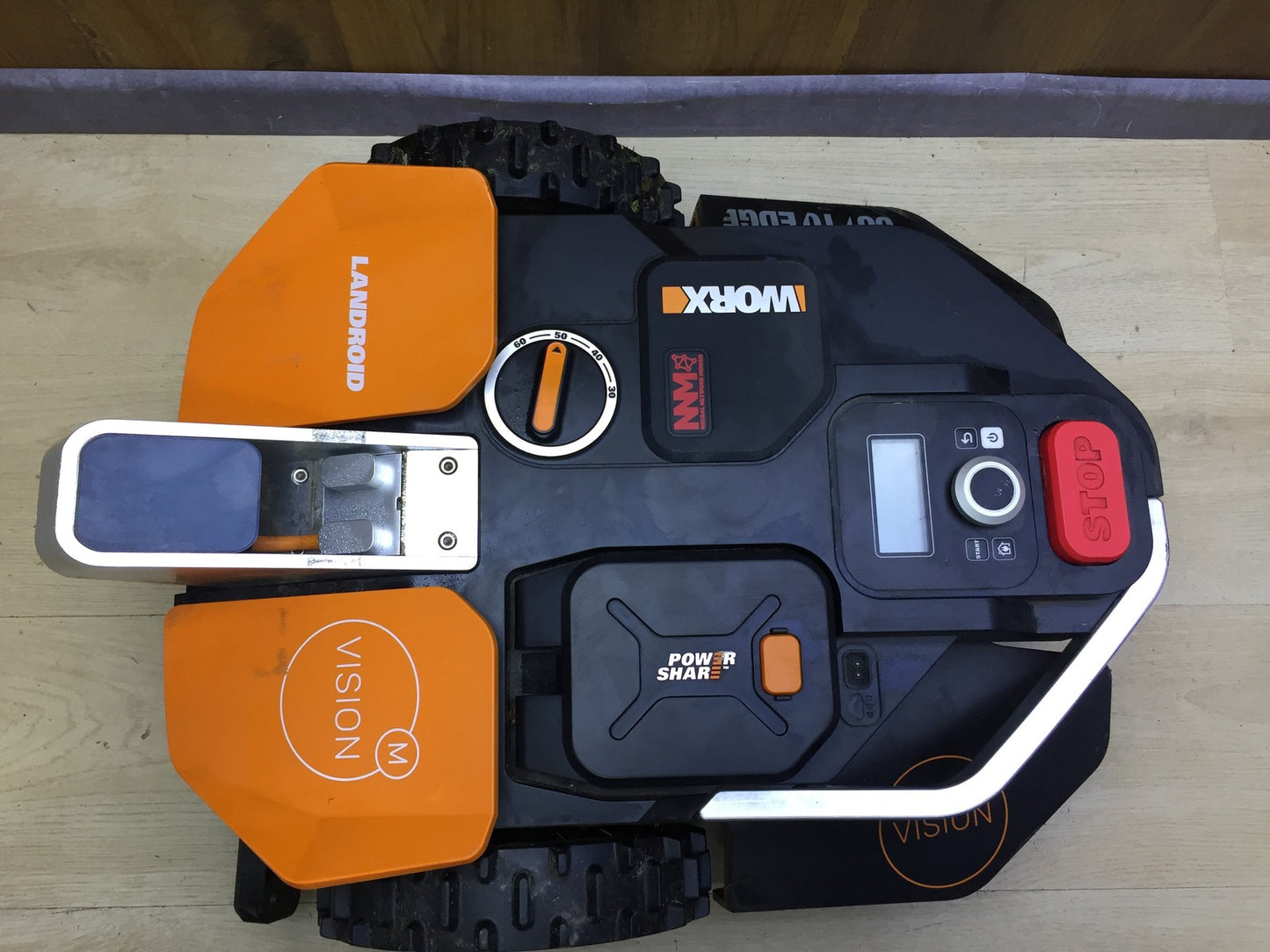 WORX Landroid Vision M600 Mähroboter WR206E, für Gärten bis 600qm, I33687