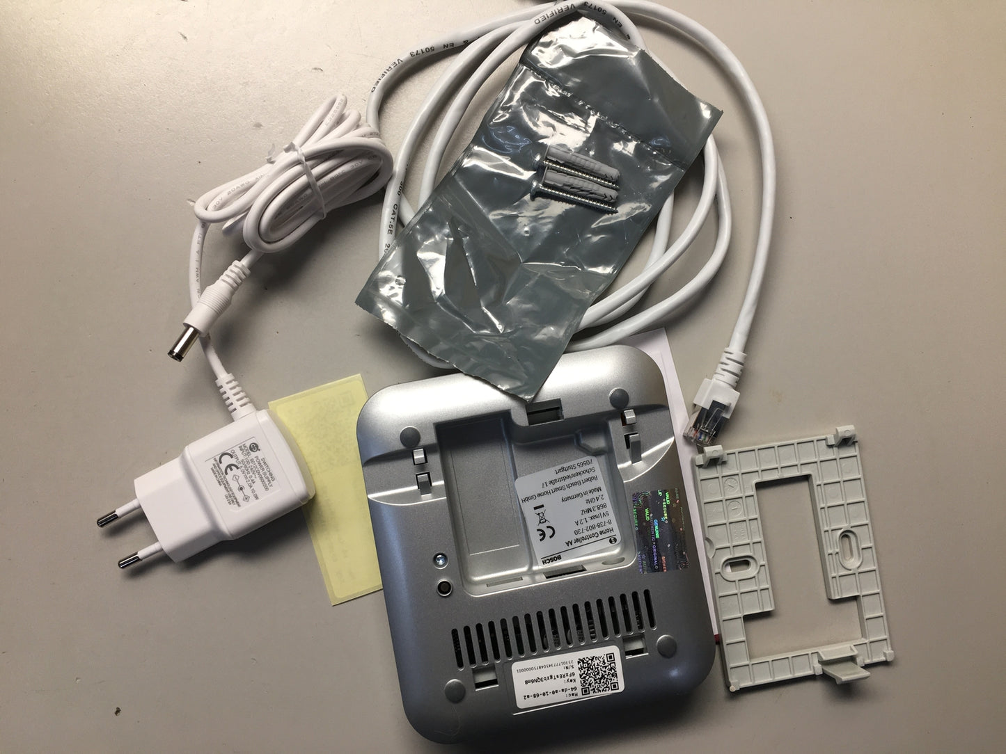 Bosch Smart Home Controller Zentrale Steuereinheit Gateway, I15069