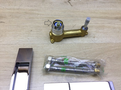 Wasserrhythm Waschtischarmatur Wandarmatur Bad für Aufsatzwaschbecken, I28138