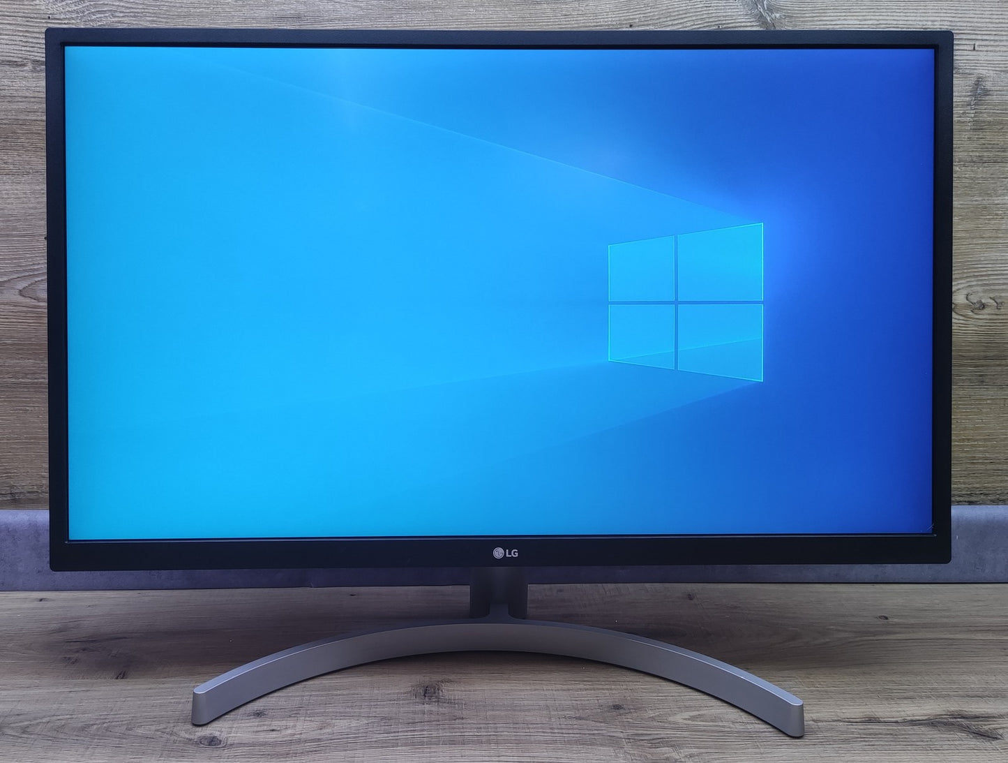 LG 27UL500-W 4K Monitor 27" Ultra HD 3840x2160 HDMI DP IPS AMD FreeSync 60Hz 5ms