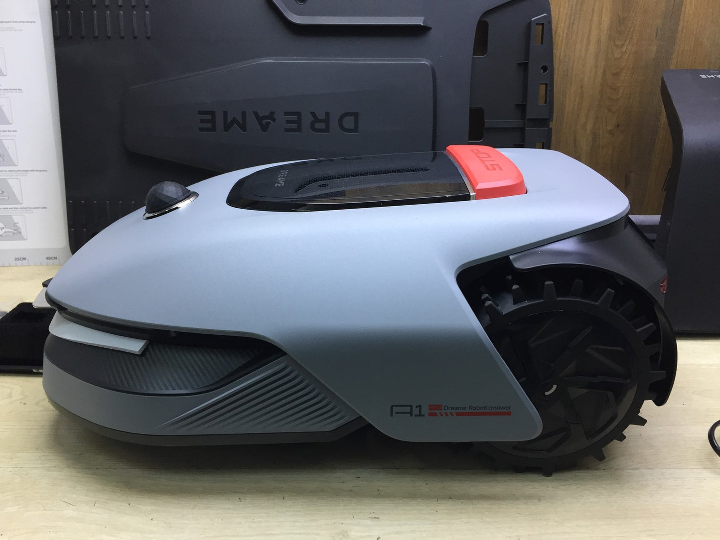 DREAME Intelligenter Mähroboter A1 Pro bis 2000m² 3D Sensor (MLLA7210) I34087