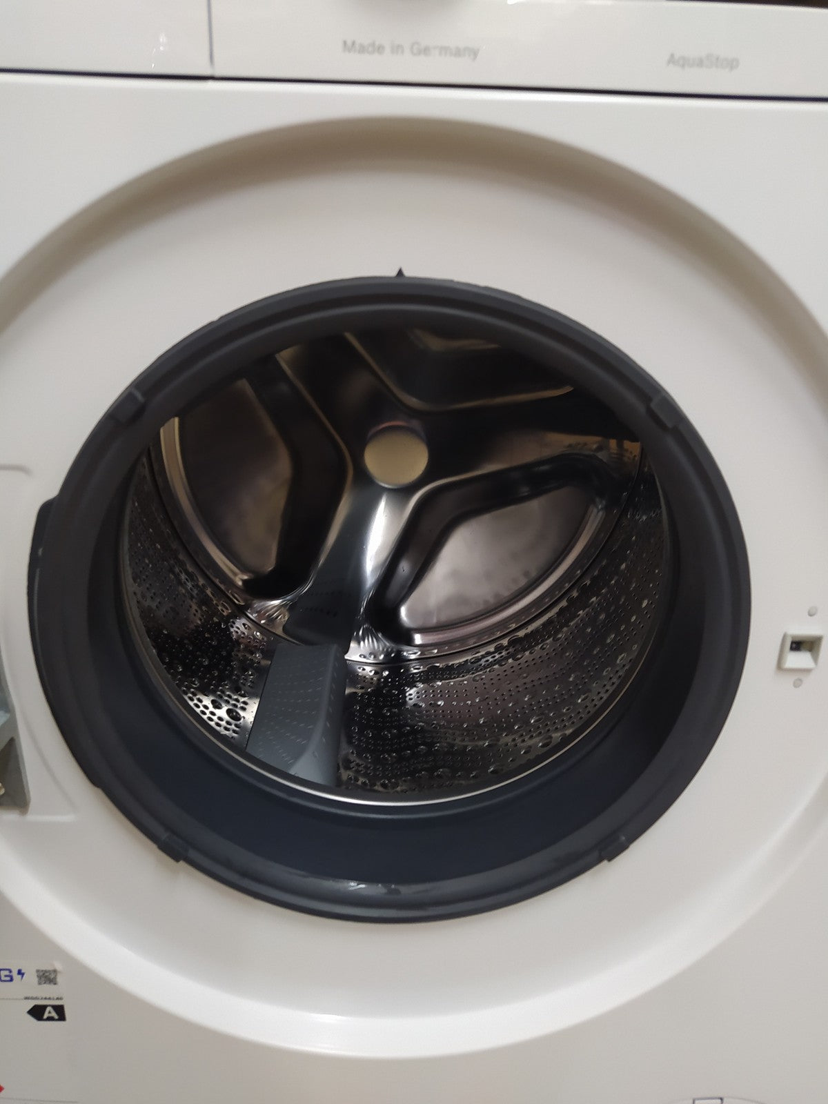 Bosch WGG244140 Frontlader Waschmaschine 9 kg, 1400 Up/M, EEK:A, I34497