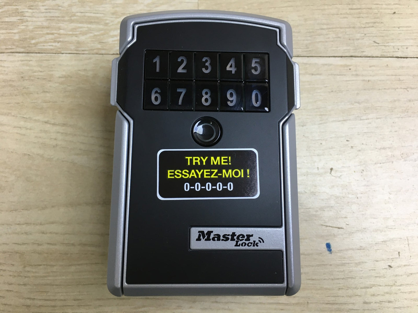 Master Lock 5441 Smart Schlüsseltresor zur Wandmontage, I33669