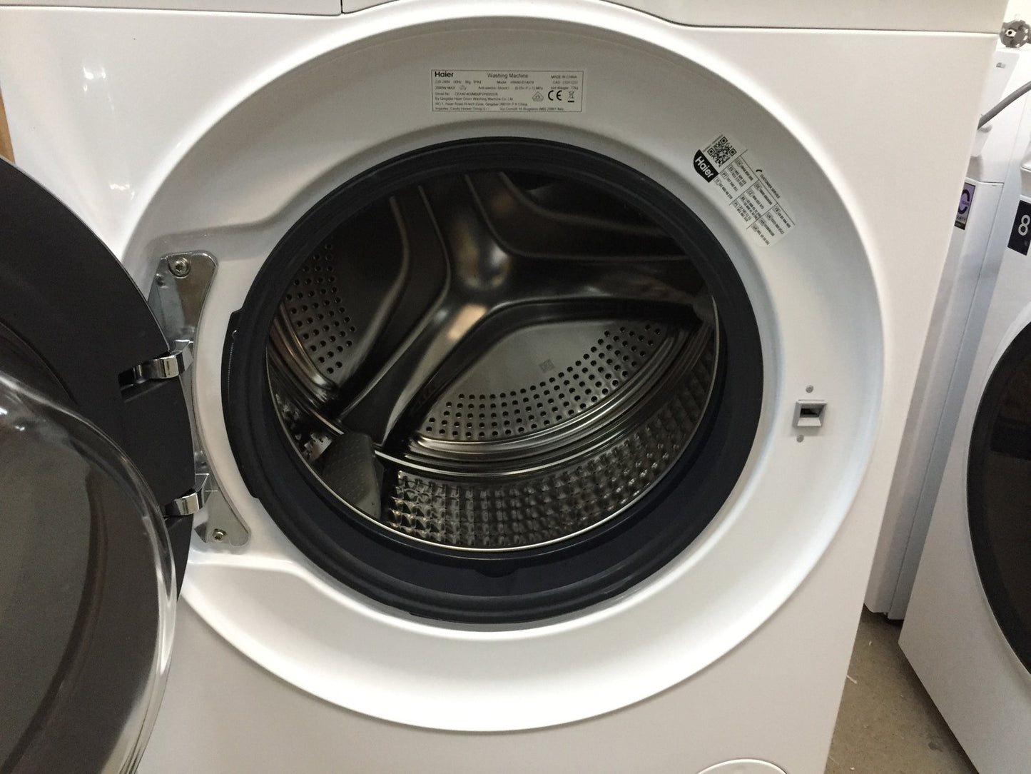 HAIER HW80-B14979 Frontlader Waschmaschiene 8 Kg EEK: A I34452