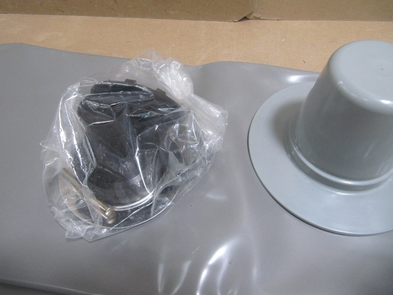 Lazer 230210 Isotanche Classic Abflussgitter, mit siphon, horizontaler Ausgang