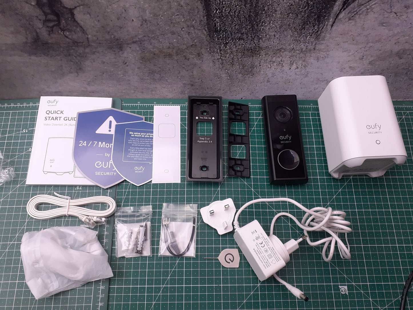 Eufy Security 2K HD ‎Video-Türklingel mit HomeBase E82101W4, I16298