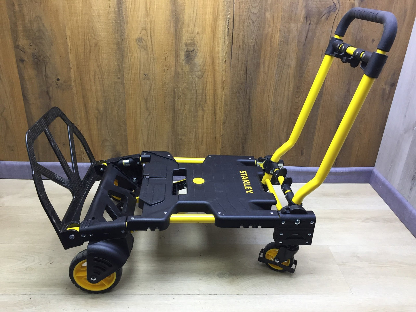 Stanley SXWTD-FT585 2-in-1 Sackkarre und Plattformwagen, 70/135 Kg, I33919