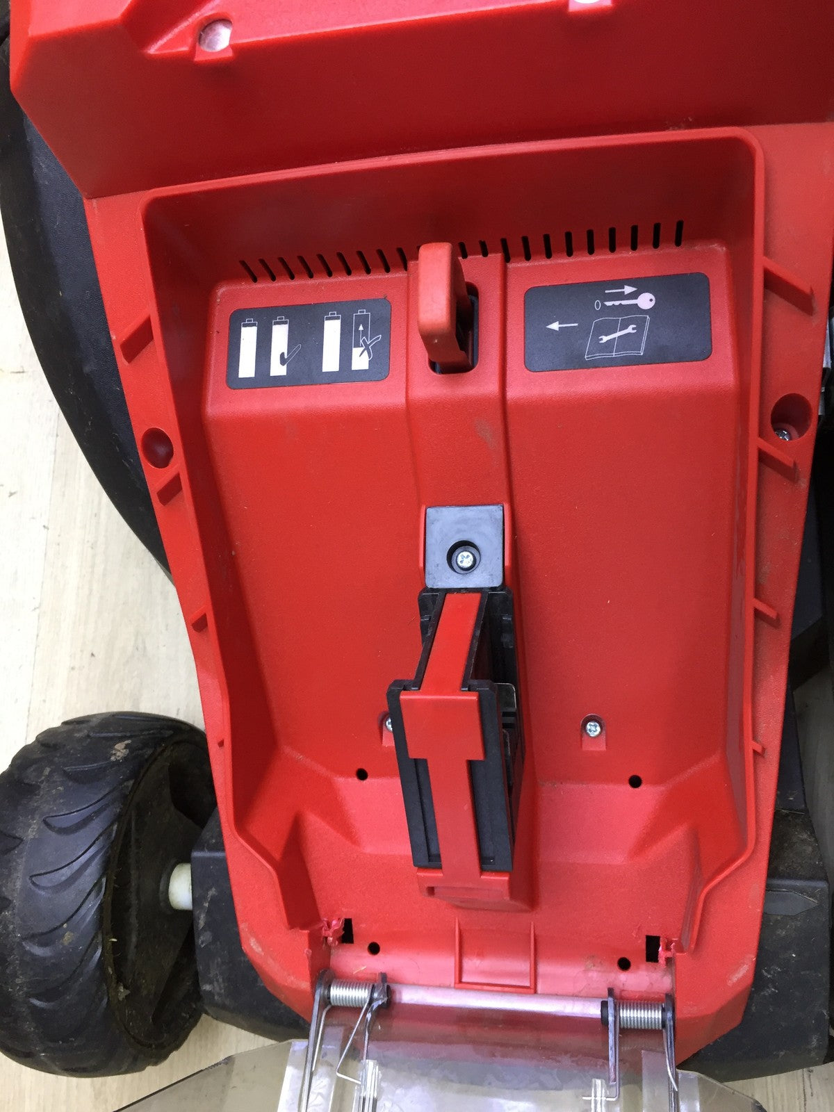 Einhell Akku-Rasenmäher GE-CM 36/36 Li, ohne 2x Akku, mit 2x Ladegerät, I33865