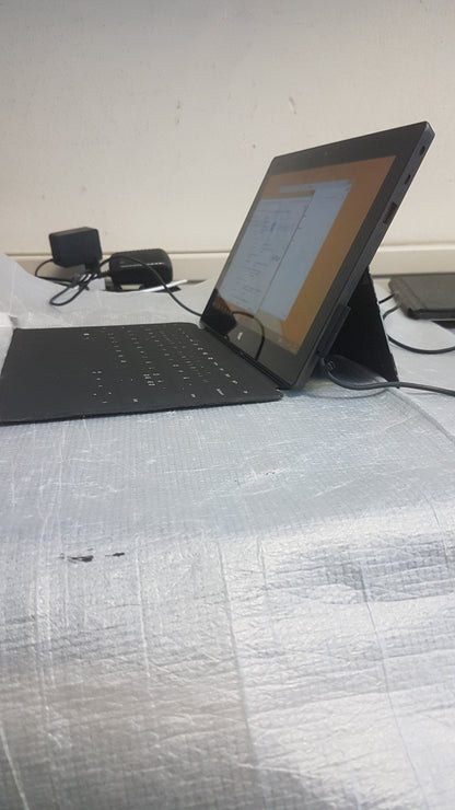 Microsoft Surface RT 32GB 1516 Windows Tablet 10,6" Touch WiFi