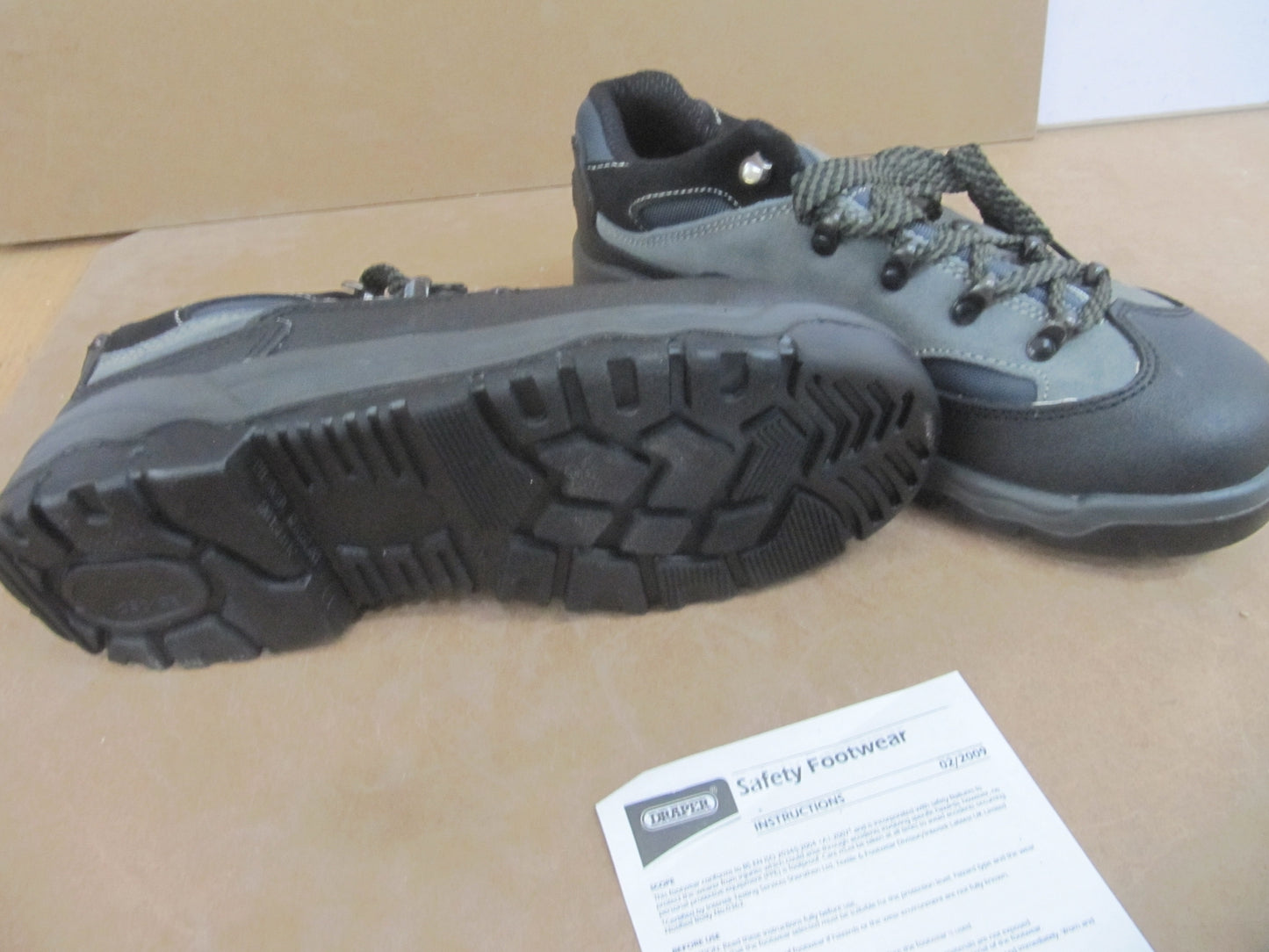 Draper 49409 Safety Shoe Trainers To S1pa - Size 6/39, I12077