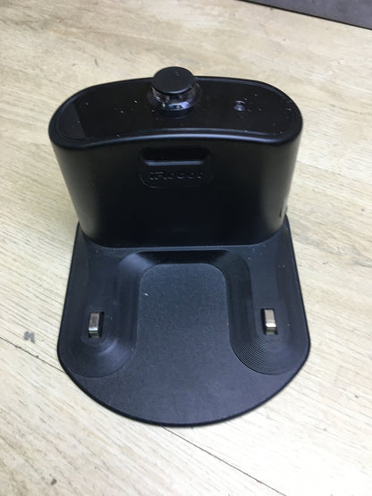 iRobot Roomba 692 App-Controlled Robot Vacuum, I31116