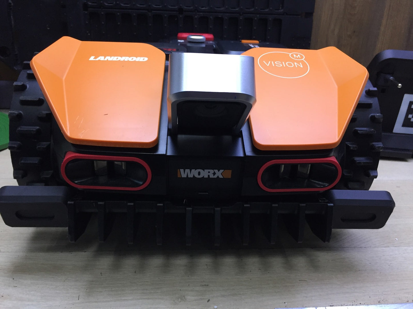 WORX Landroid Vision M600 Mähroboter WR206E.1 für Gärten bis 600m², I33979