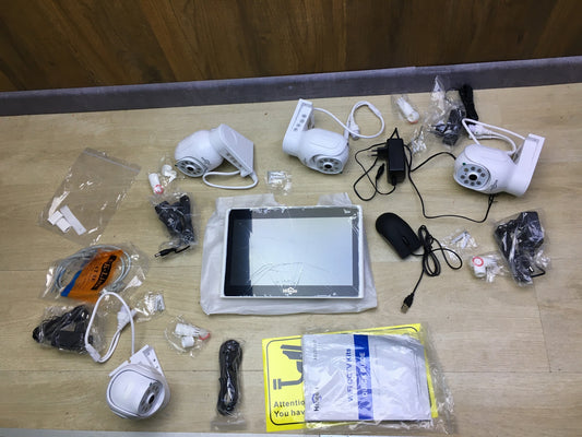 Hiseeu A017-V2.0 surveillance set with 4 cameras and monitor, I31402