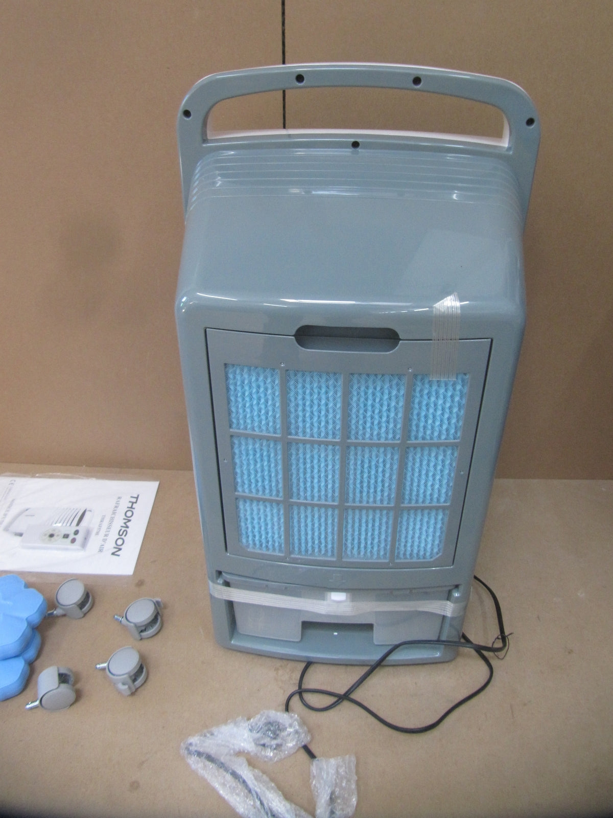 Thomson THRAF570E Lufterfrischer Elektronisch, Klima, 60 W, I12127