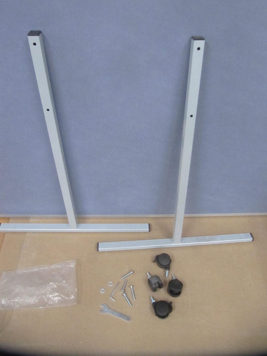 Medium Doppelseitige Moderatorentafel 150x120 cm Y09427