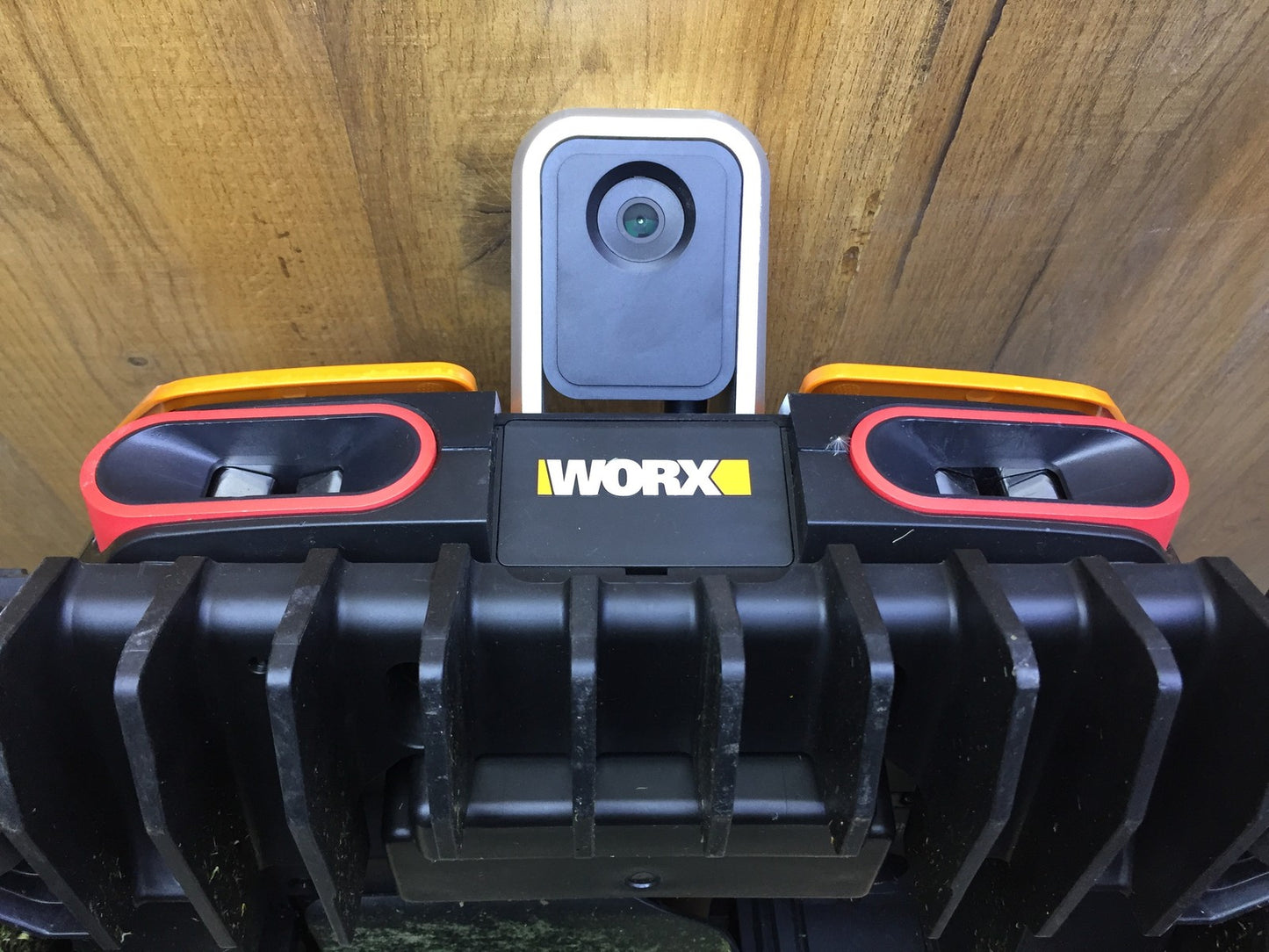 WORX Landroid Vision M600 Mähroboter WR206E.1 für Gärten bis 600m², I33983