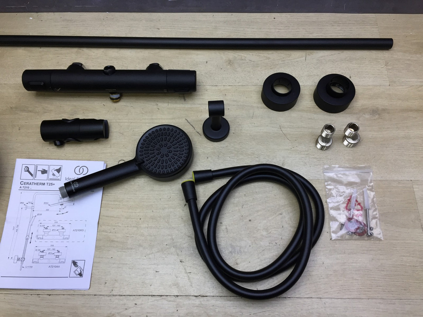 Ideal Standard Ceratherm T25+ Duschsystem mit Brausethermostat A7210XG, I34253