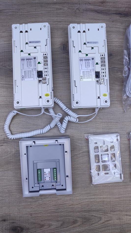 Smartwares Türgegensprechanlage für 2 Teilnehmer, IB62, I33846
