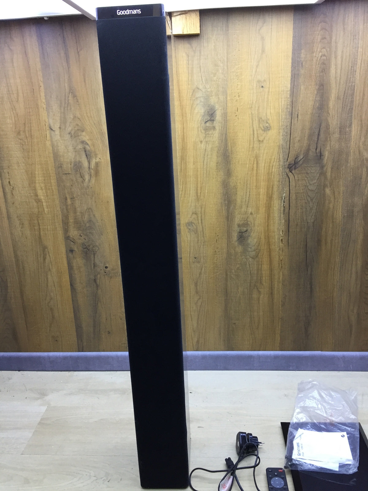 Goodmans GDTSPK02BLK Bluetooth Lautsprecher 2.1 Subwoofer FM, I27852