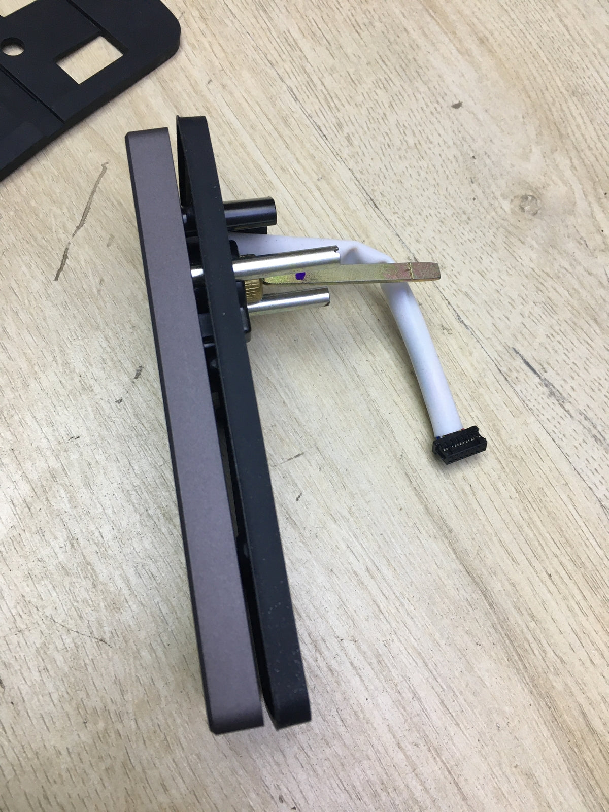 Igloohome IGB4 Smart Deadbolt S2 Intelligentes Schloss, I31427