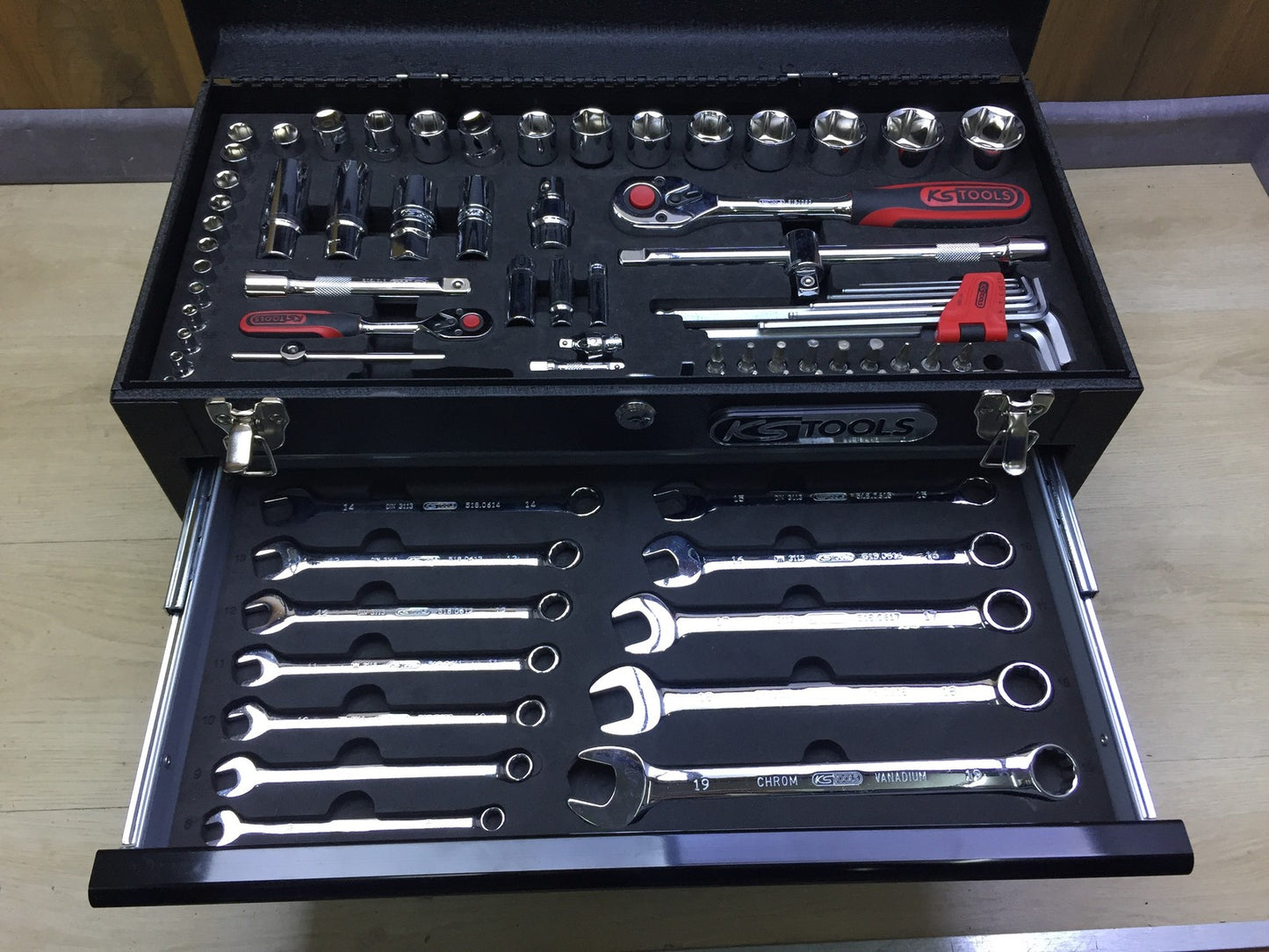KS Tools 918.0200 Universal-Werkzeug-Satz, 97-tlg., I33864