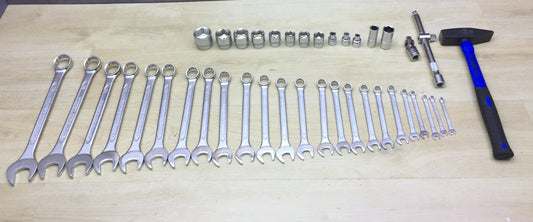 BGS 3306 Metall-Werkzeugkoffer inkl. Werkzeug-Sortiment 40-tlg. I24173