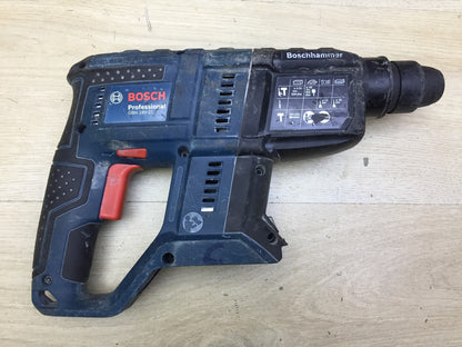 Bosch Professional Akku Bohrhammer GBH 18V-21, ohne 2x Akku 5,0Ah, I33290