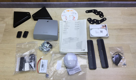 Somfy 1241957 Exavia Star Connect Swing Gate Motorization Package, I31749 