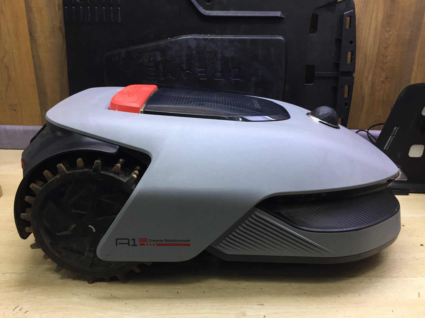 DREAME Intelligenter Mähroboter A1 Pro bis 2000m² 3D Sensor (MLLA7210) I34035