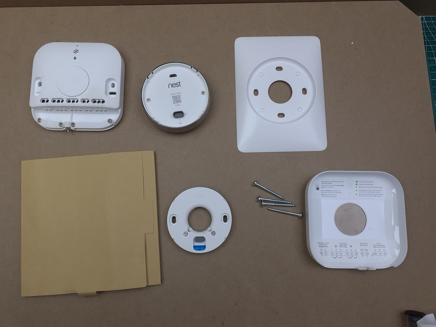 Nest T3028IT Intelligentes Thermostat, Edelstahl, I07814