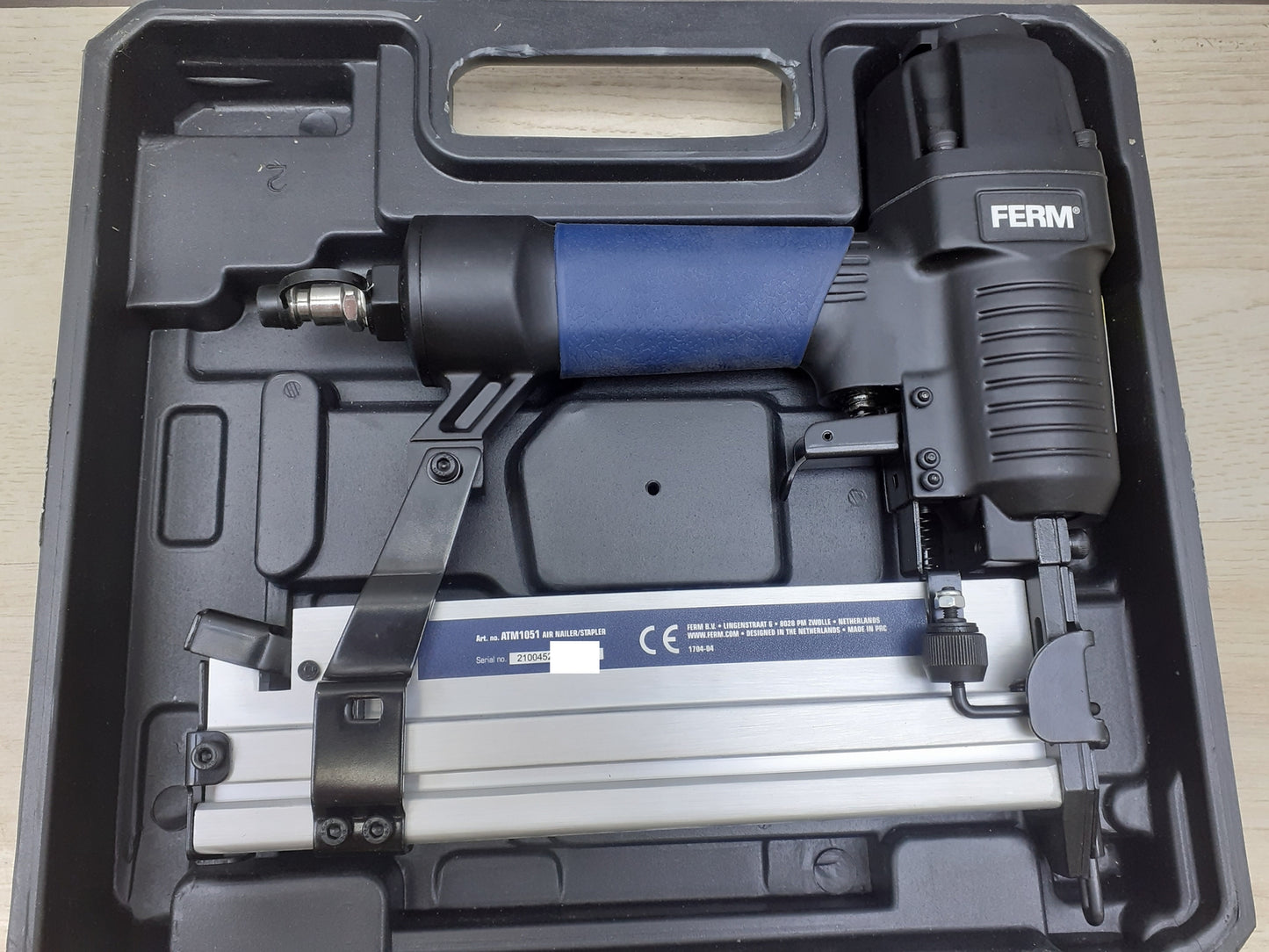 FERM Pneumatische Tacker ATM1051, DIN/Orion, Weichen Griff, I19911