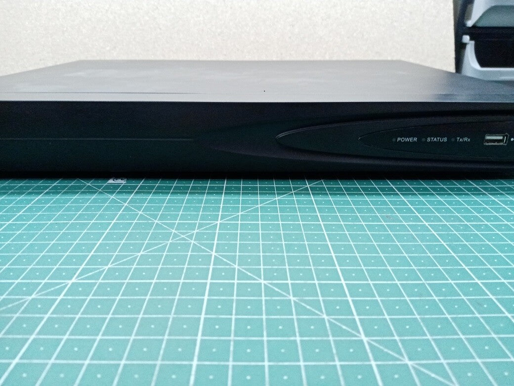 HikVision DS-7608NI-E2/A Videorekorder surveillance, V03703