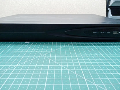HikVision DS-7608NI-E2/A Videorekorder surveillance, V03703