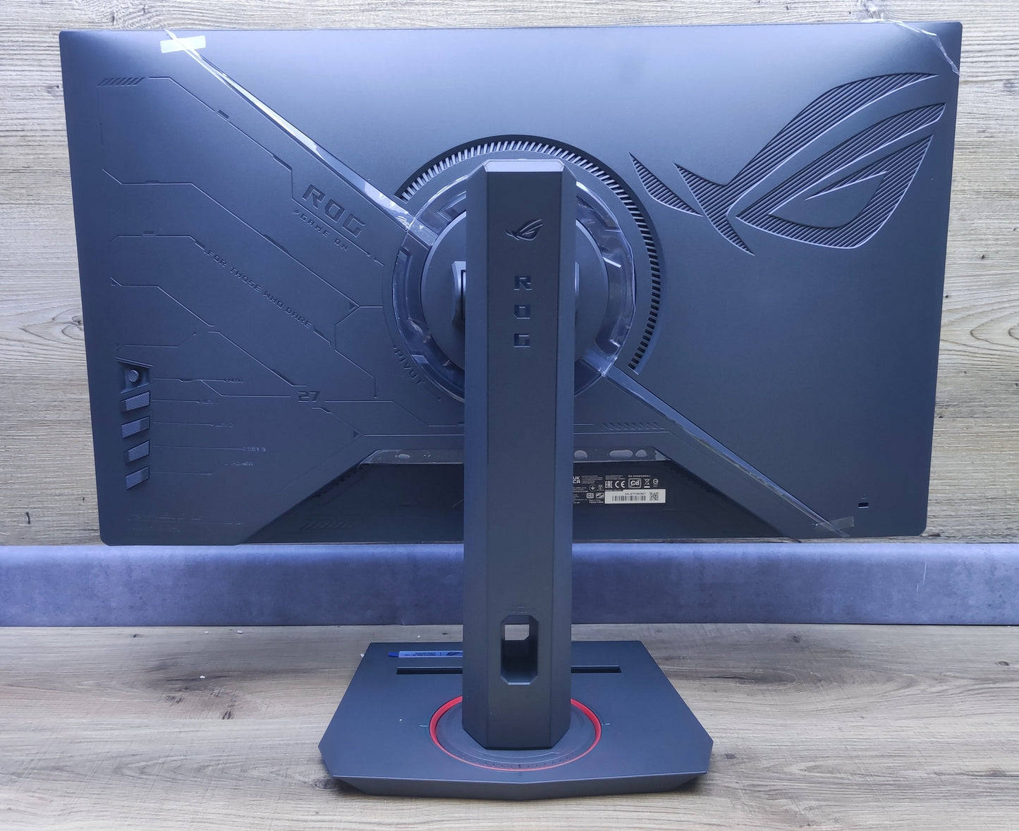 Asus ROG Strix XG27ACS Monitor 27" QHD 2560x1440 HDR USB-C NVIDIA G-Sync 180Hz 