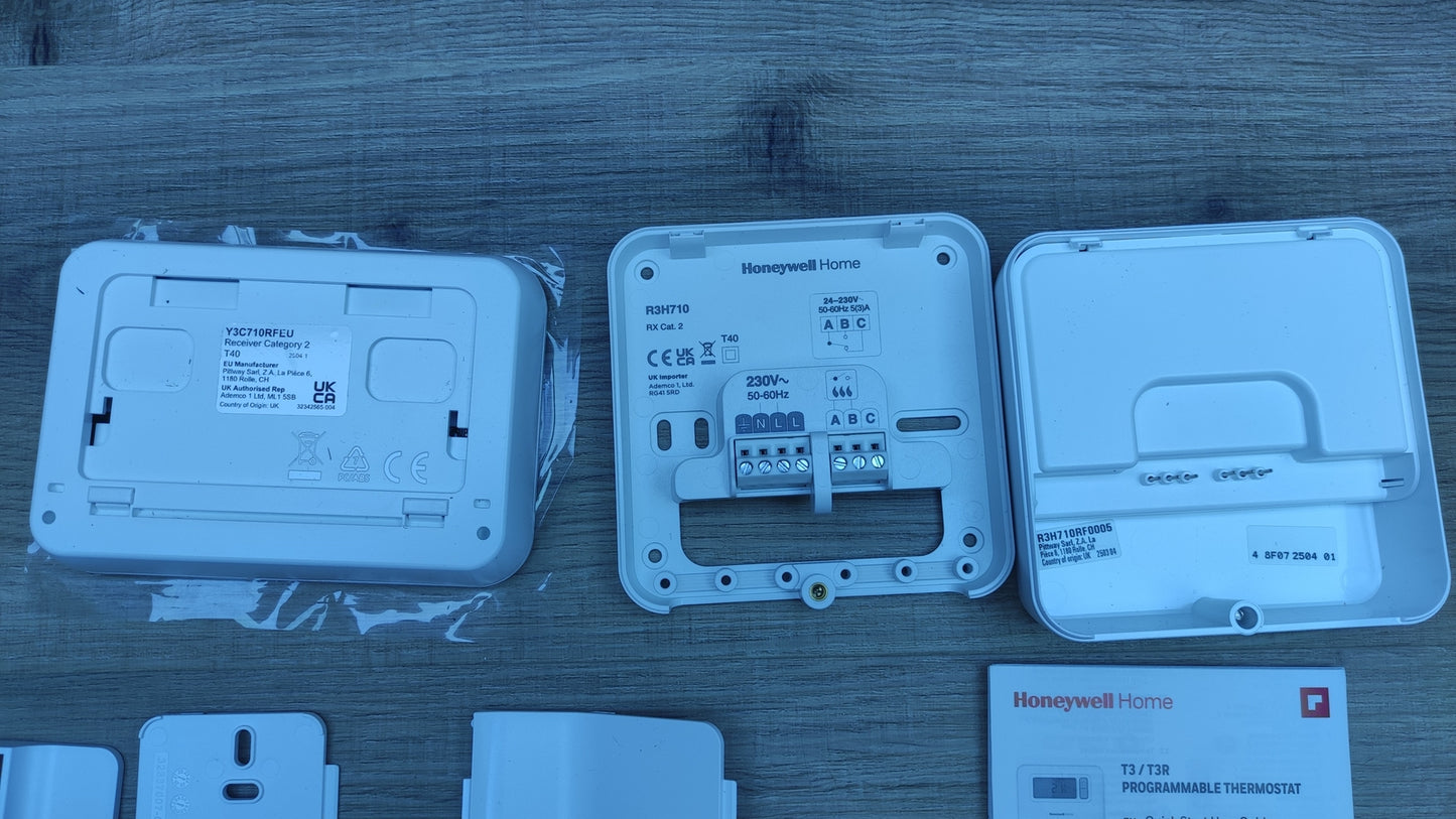 Honeywell T3R 7-Day Programmable Wireless Thermostat, I32414