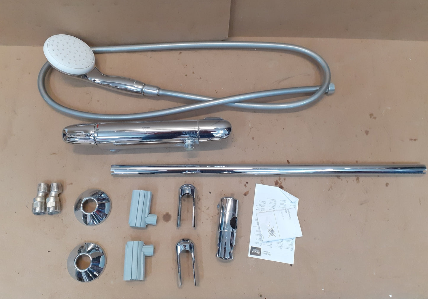 Grohe 34151004 Grohtherm 1000 Thermostat-Brausebatterie Set 600 mm, I10561