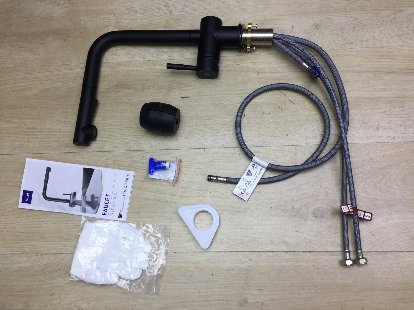 CECIPA X207B Wasserhahn Küche Schwarz Ausziehbar, I31716