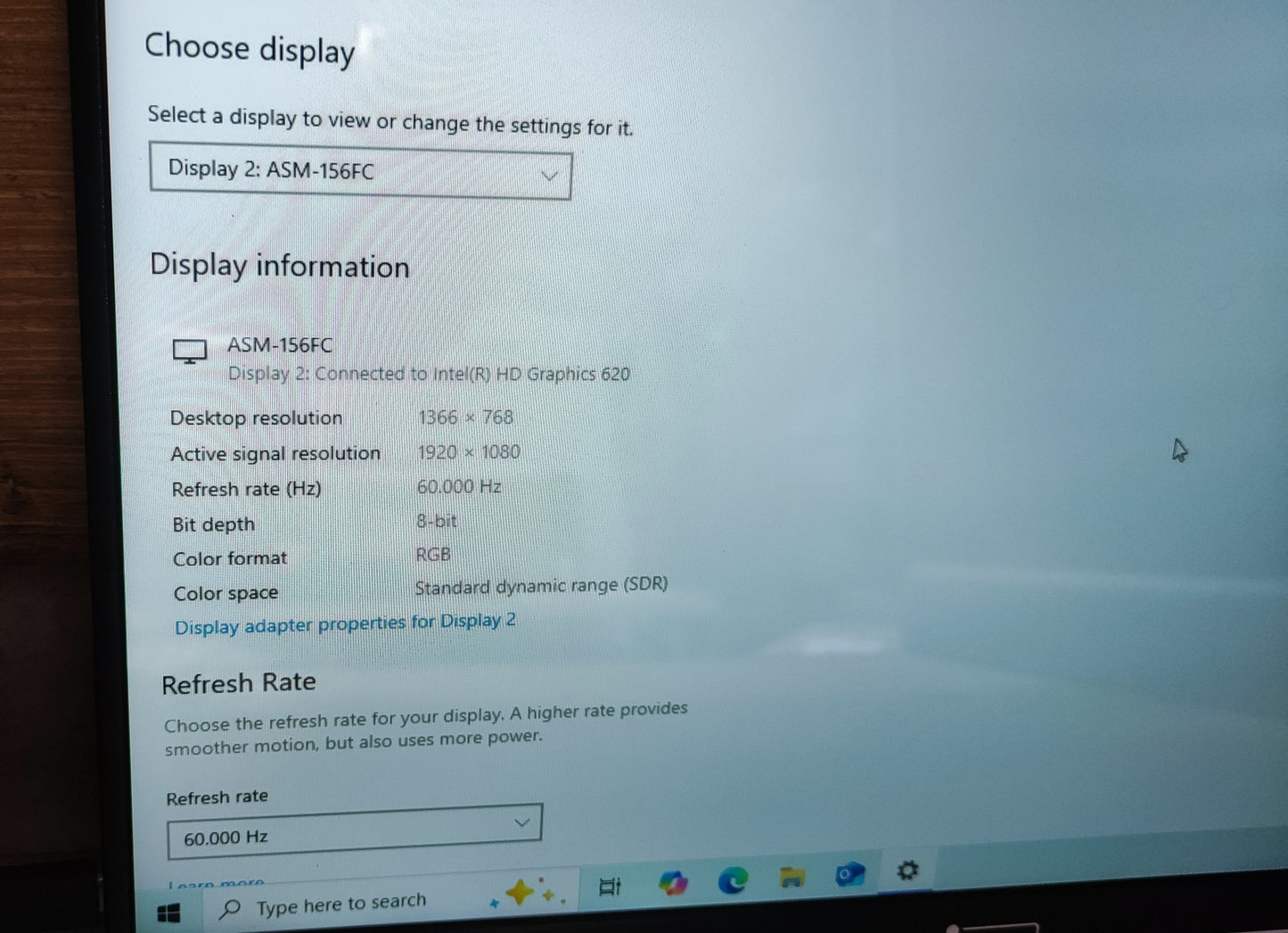 IVV tragbarer USB-C Monitor 15.6" IPS FHD 1920x1080 HDMI 60Hz Lautsprecher