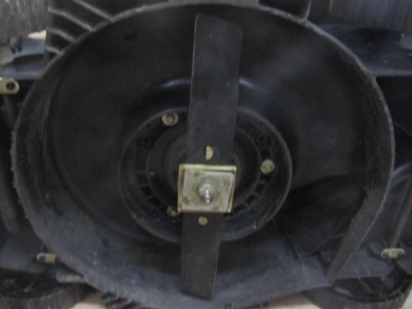 Greenworks 40V Akku-Rasenmäher, 35cm Schnittbreite 2501907, I05376