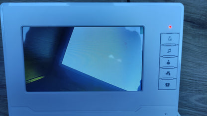 NN99 Video-Türsprechanlage Türklingel Kit 7-Zoll, für 3 Wohnungen, I34362