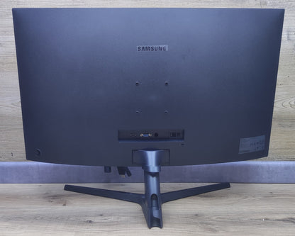 Samsung CR50 C32R502FHP Monitor 31.5" FHD 1920x1080 VGA HDMI AMD FreeSync 75Hz 
