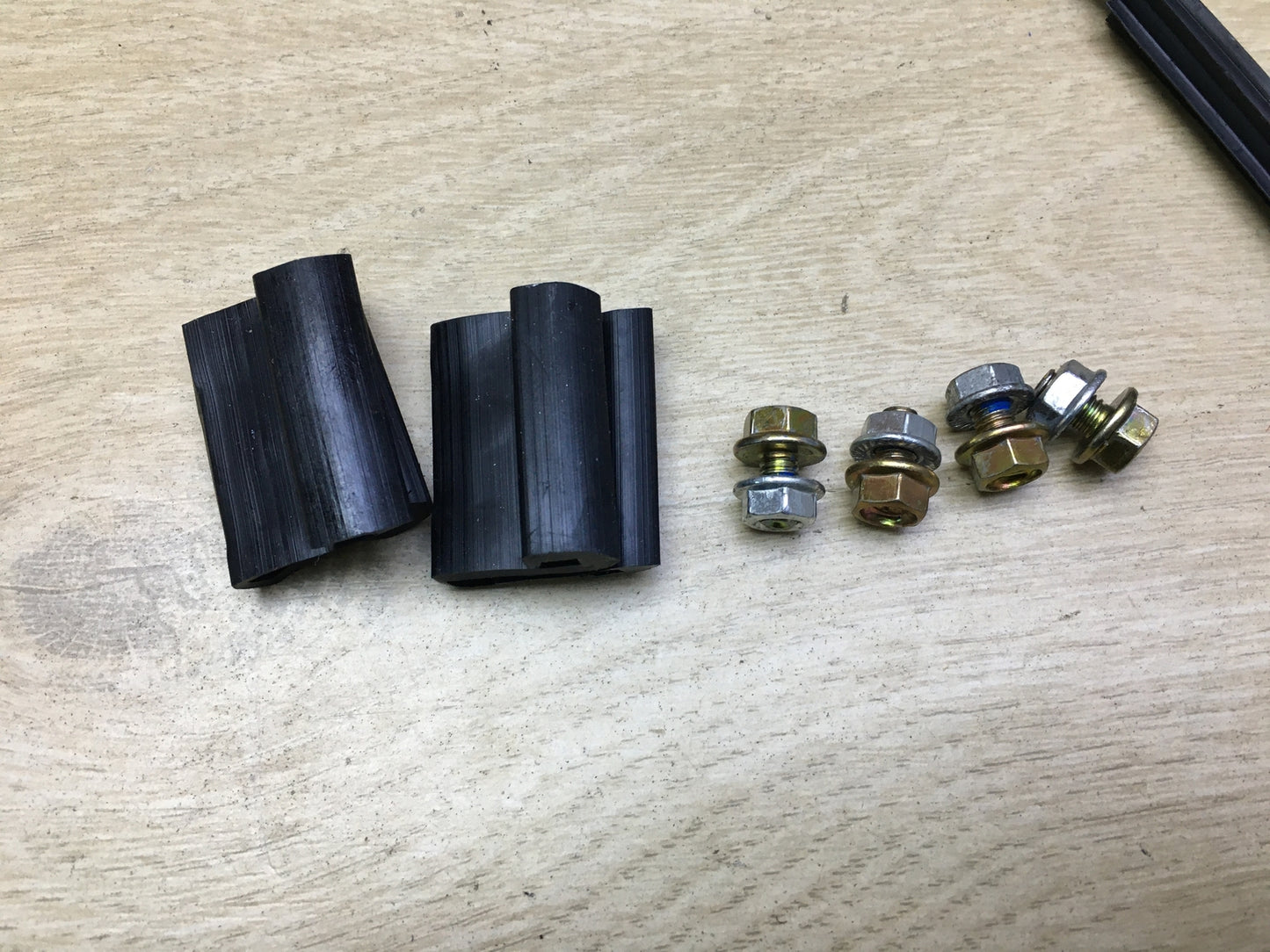 Frankberg Fensterheber Vorne Rechts Kompatibel mit Polo 9N Schrägheck, I30278