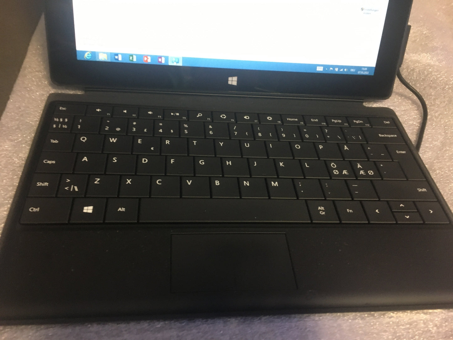 Microsoft Surface RT 32GB 1516 Windows Tablet 10,6" Touch WiFi