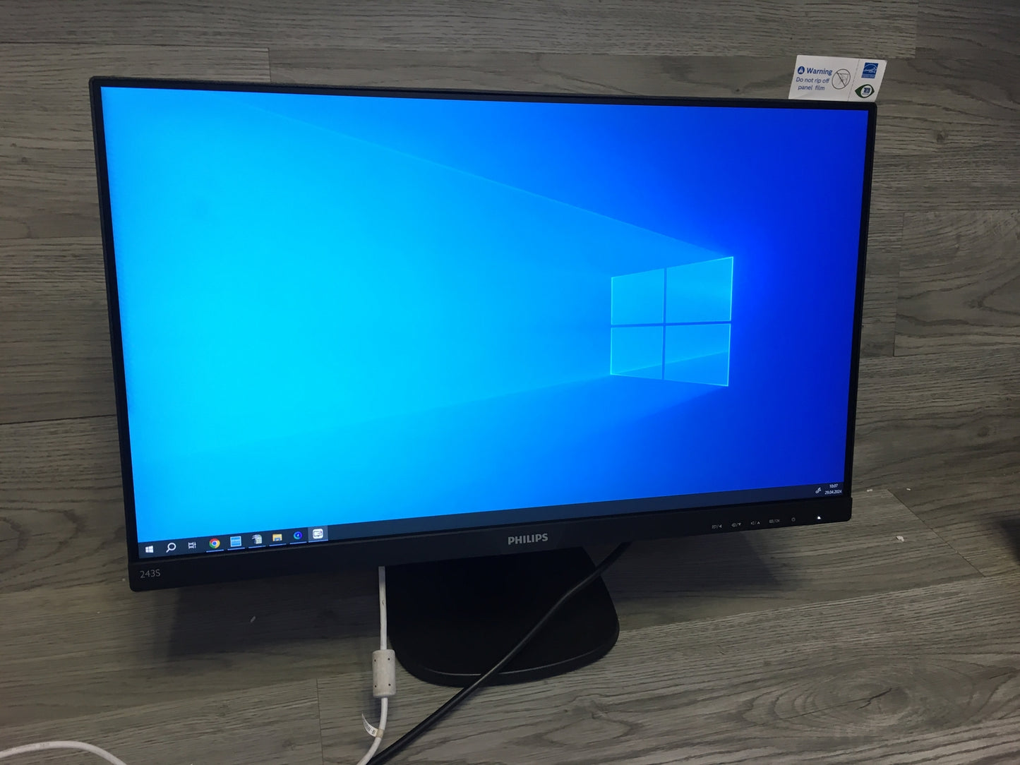 Philips 243S7EYMB/00 Monitor 23.8" FHD 1920x1080 VGA DP 60Hz 5ms Speakers