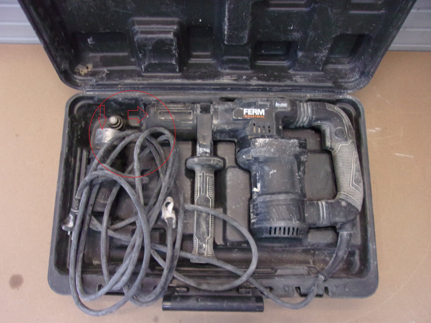 FERM HDM1040P Profi Abbruchhammer 1200W – 14 Joule - 12 Meißelpositionen, I01236