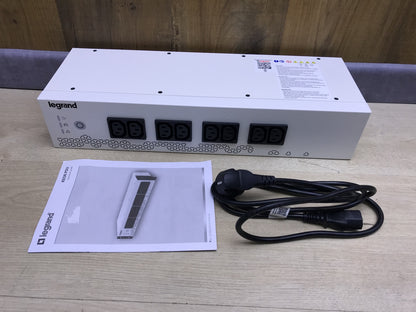 LEGRAND 310331 PDU mit integrierter USV-Anlage, I27897